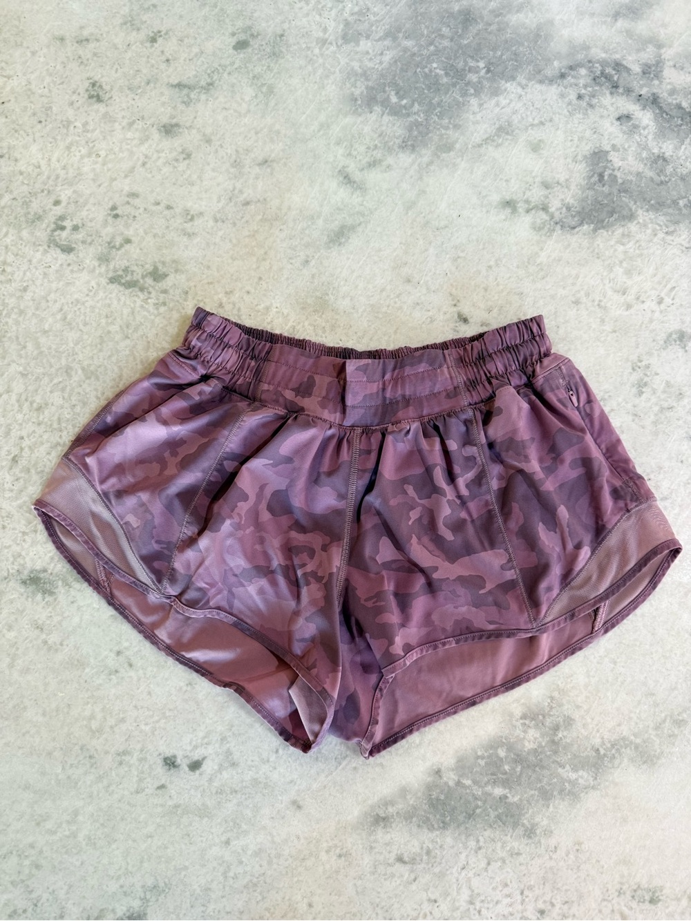 Lululemon Hotty Hot 2” Camo Shorts